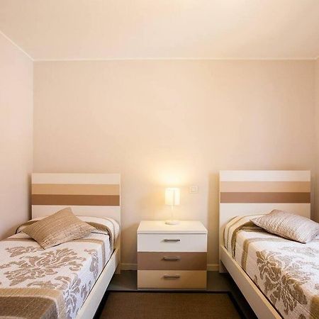 2 Bedroom Apartment For 4 People In Tenerife 아데제 외부 사진