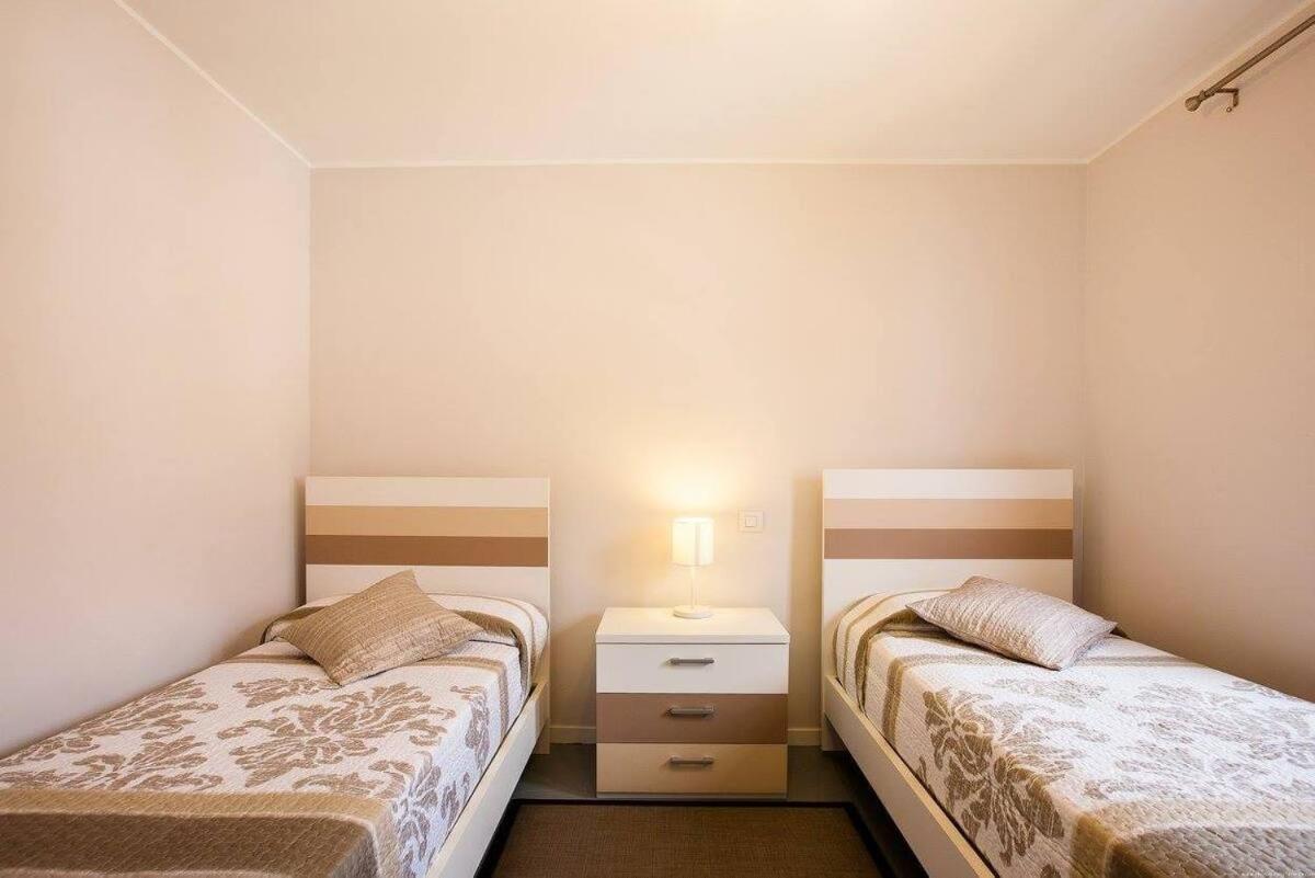 2 Bedroom Apartment For 4 People In Tenerife 아데제 외부 사진