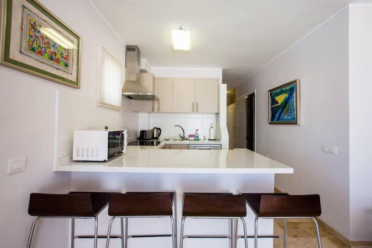 2 Bedroom Apartment For 4 People In Tenerife 아데제 외부 사진