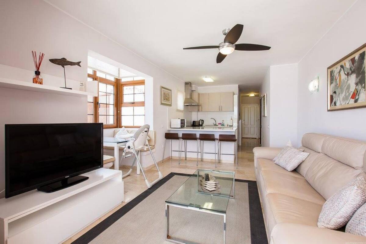 2 Bedroom Apartment For 4 People In Tenerife 아데제 외부 사진